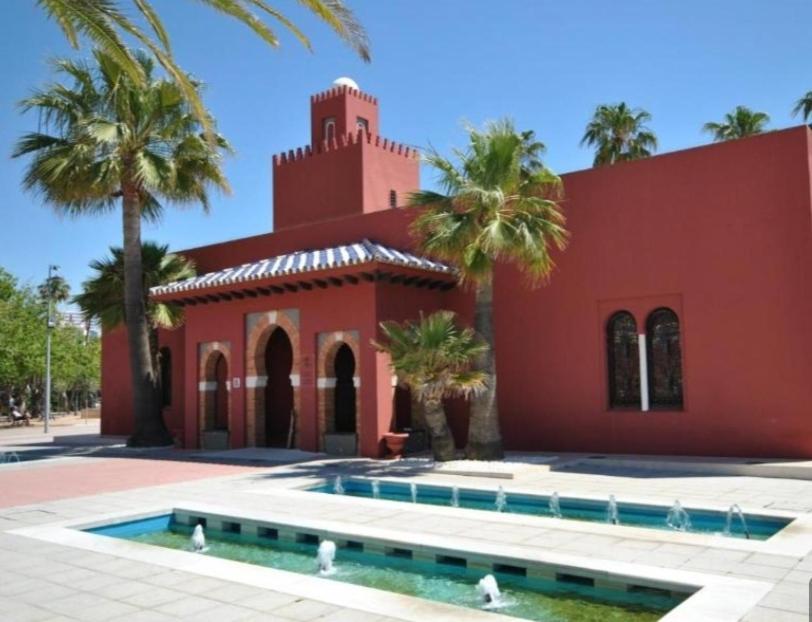 Precioso apartamento con piscinas y vistas al mar. Benalmádena Exterior foto