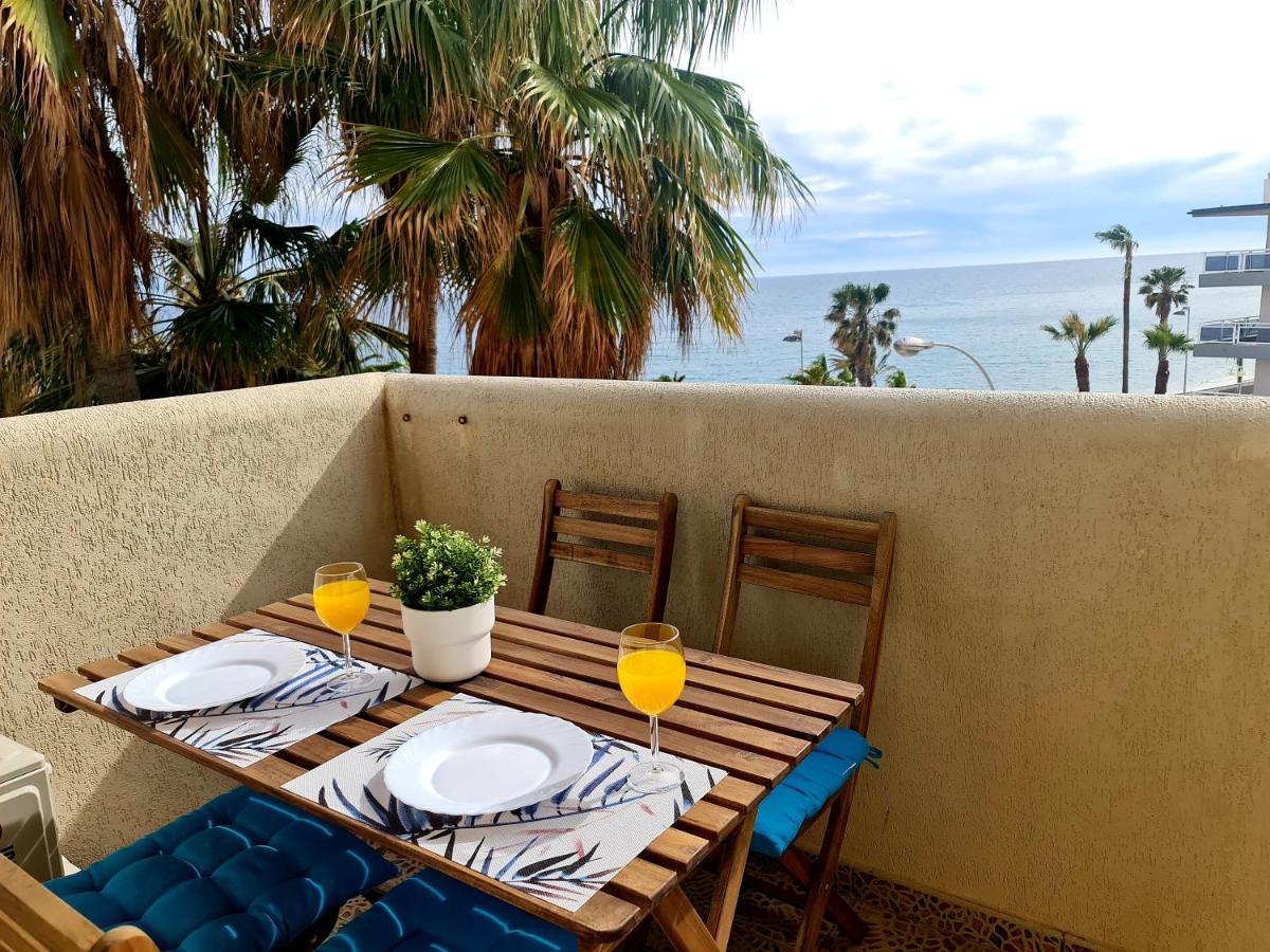 Precioso apartamento con piscinas y vistas al mar. Benalmádena Exterior foto